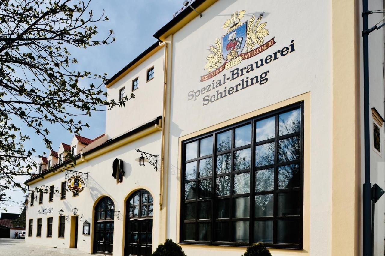 Hotel Schierlinger Braeustueberl Exterior photo